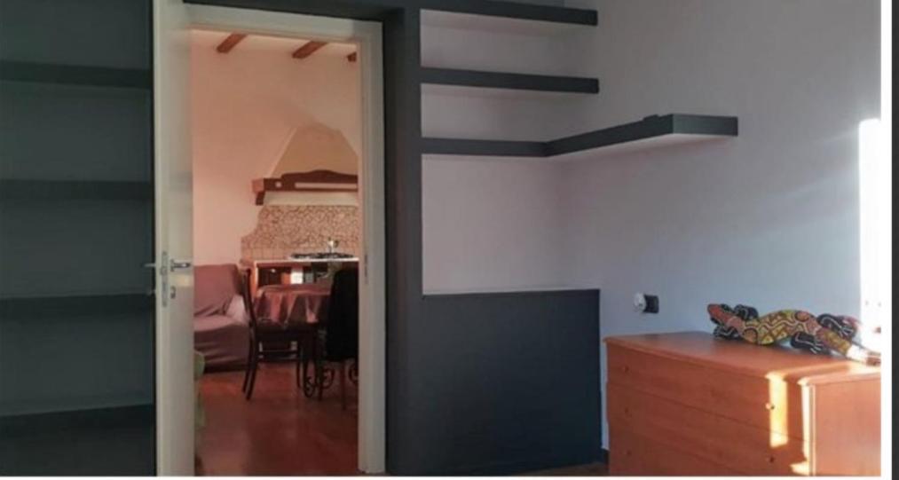 Casa In Palazzo Storico Leilighet Locate di Triulzi Eksteriør bilde