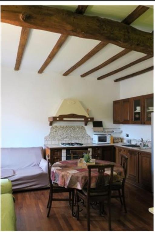 Casa In Palazzo Storico Leilighet Locate di Triulzi Eksteriør bilde